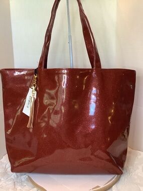 NWT Makeup Junkie weekender red tote